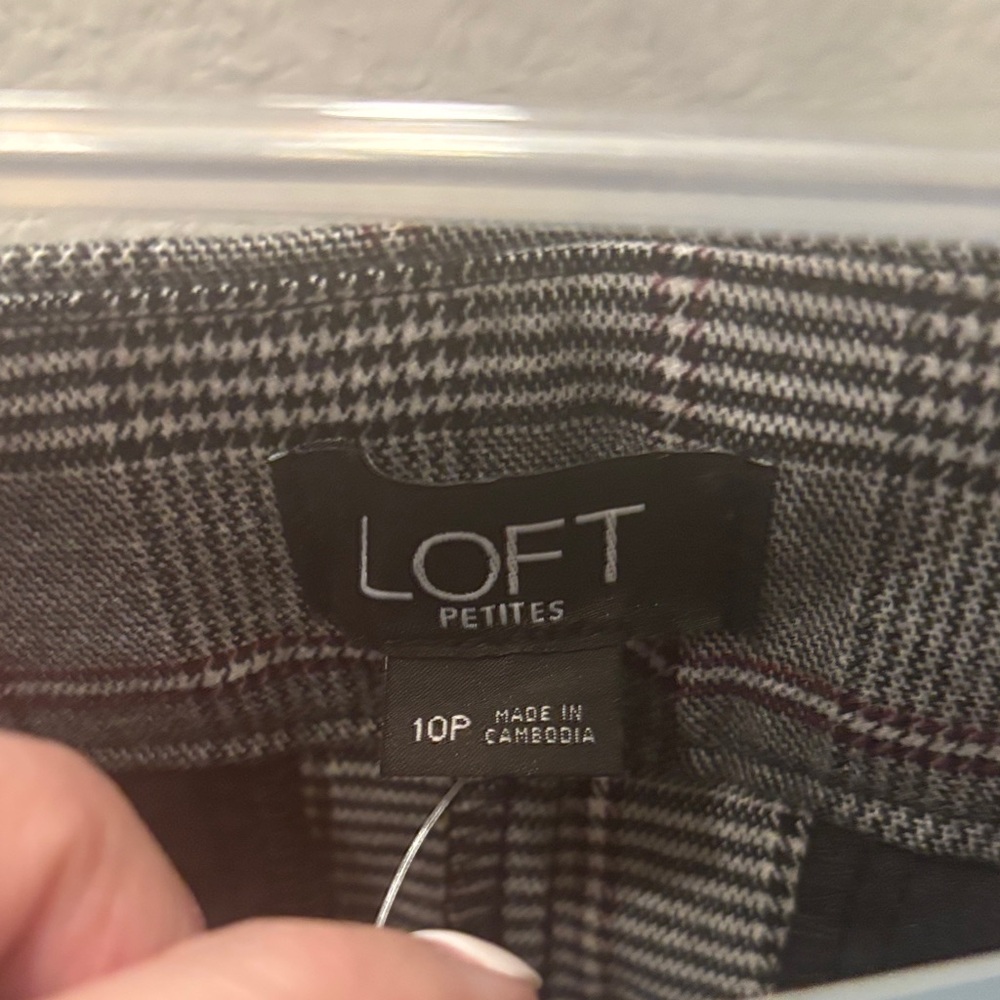 NWT LOFT Petites Gray Plaid Trousers - Picture 2 of 9